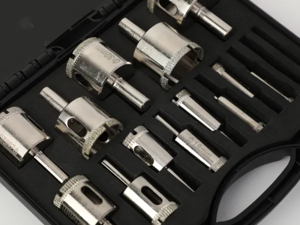 Juego de sierra perforadora de pared de 15 piezas