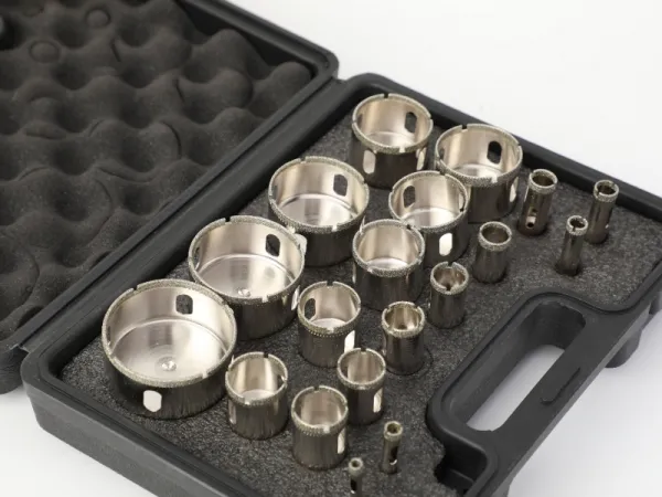 Juego de sierra perforadora de pared de 19 piezas