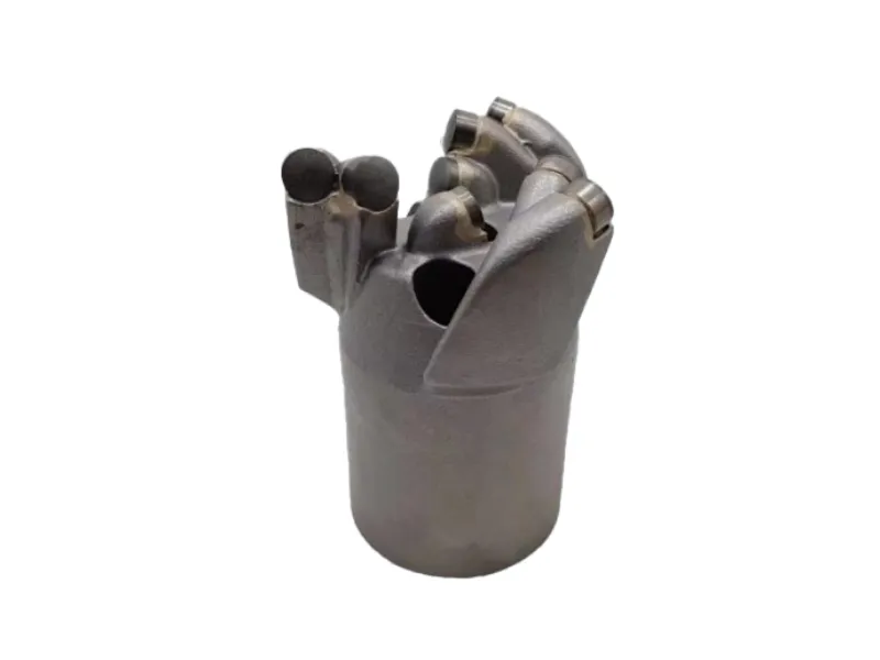 Broca empotrada en espiral de tres alas